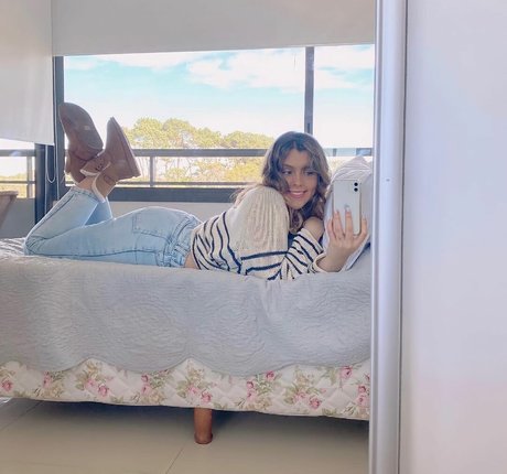 Olivia Herdt étoile exclusive images