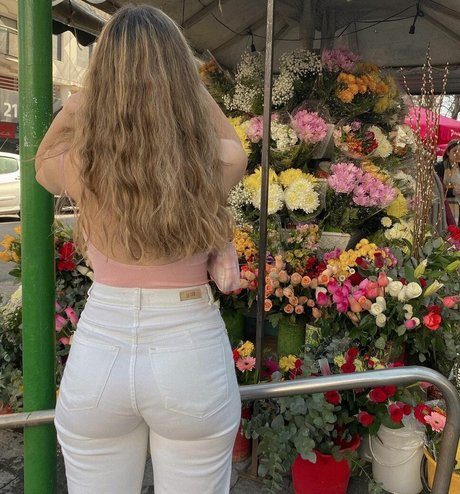 Olivia Herdt modelo desnudo recopilación