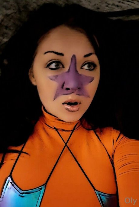 Onlyfans de grandes nalgas parte superior sexy imagen