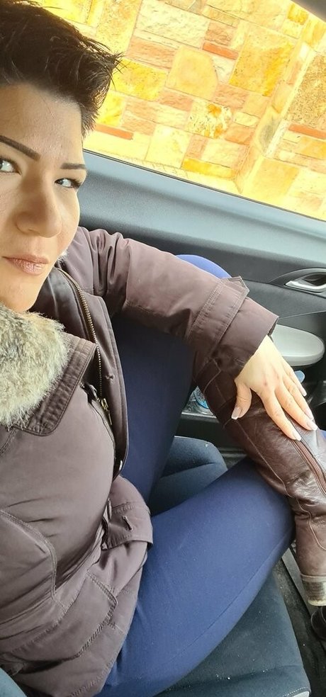 mistressalexandra bonita estrella galerías