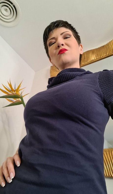 mistressalexandra star du porno en haute qualité galerie