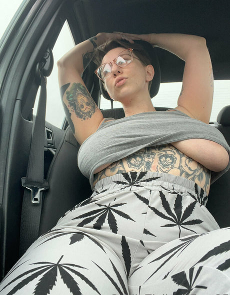 caitlinzielinskifree modelo atractivo recopilación