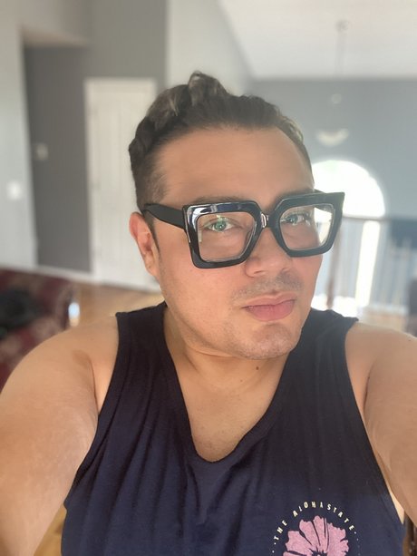 juan2235 hot pornstar img