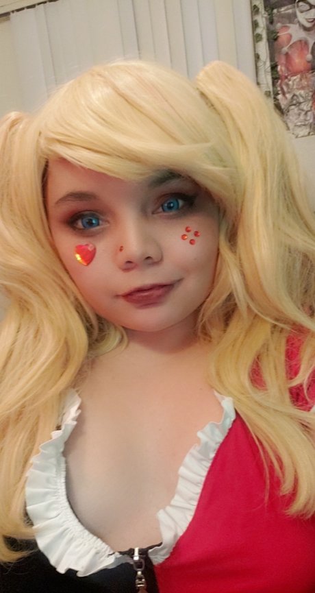 Taterthot gummi pornstar pretty pictures