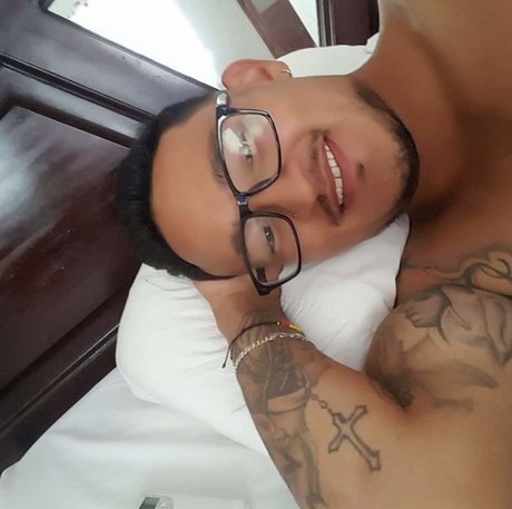 Cristian Paz star nude archive