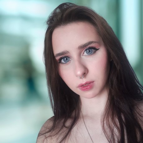 Julia Keep hot student girl sexy pornstar image