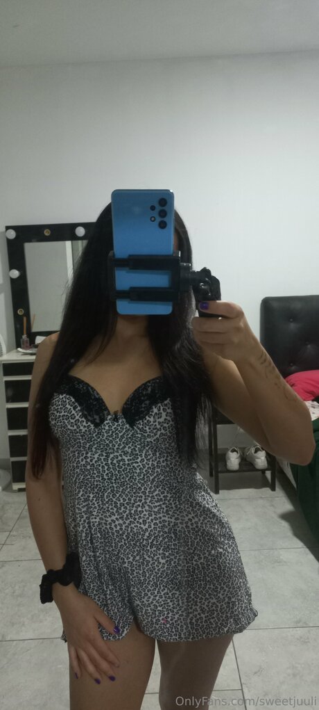 _V I D E O C A L L joli modèle collection