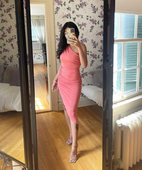 Reyna Morena modèle meilleur galeries