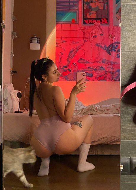 liroshka pornstar art archive