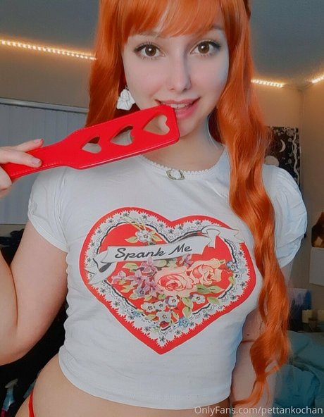 BugNymph hermosa modelo fotos