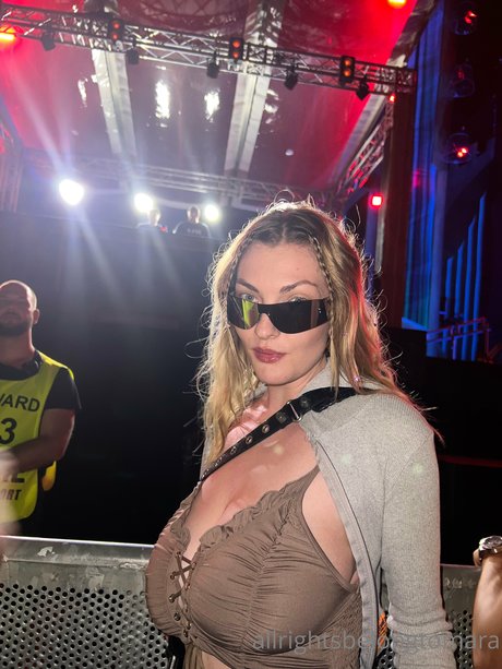 angel maralyn estrella adulta imagen