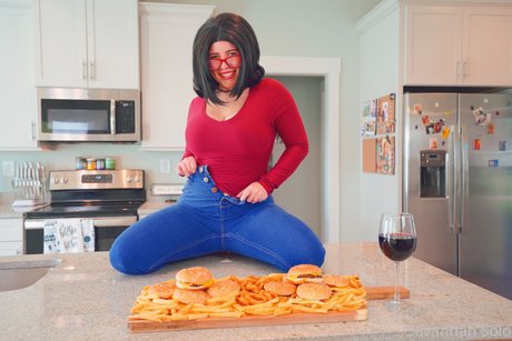 Savannah Solo actrice de grande qualité galerie