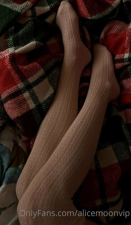 Alice Moon star du porno belle photos