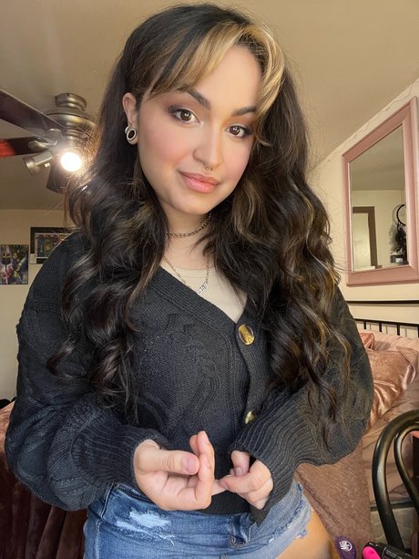 Gabby Ortiz xxx pornstar image