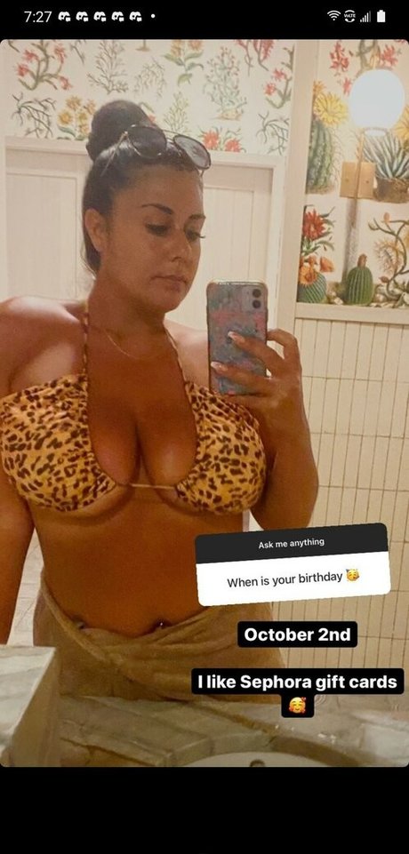 Danielle Dallaire pornstar beautiful pics
