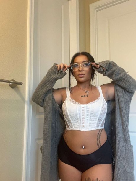 Danielle Cohn modèle sexy archive