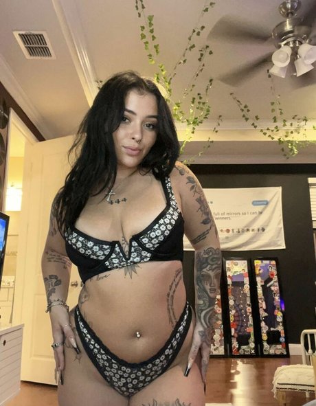 Danielle Cohn pornstar sexy photos