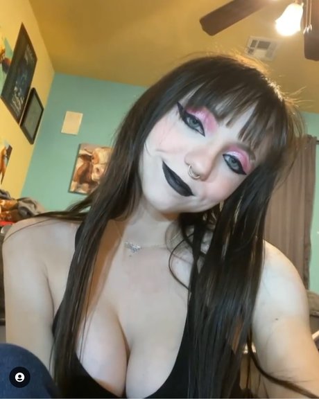 ToyStoryAndiee_ pornstar exclusive photo