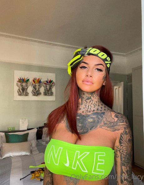 Jemma Lucy modelo erótico foto
