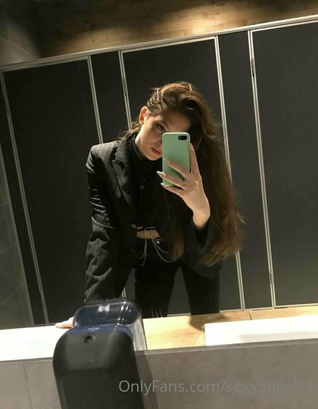 Sexyangel11 star du porno en haute qualité images