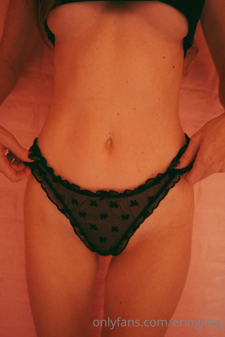 Erin Gilfoy actrice pornographique des photos