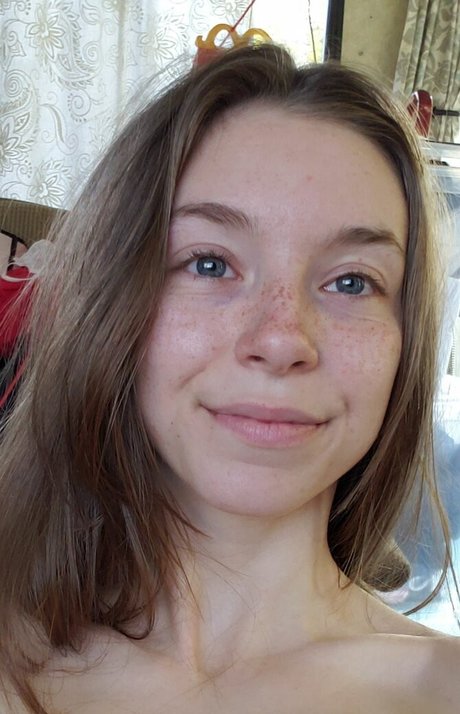 OnlyFans de léchage de pieds bel adulte des photos