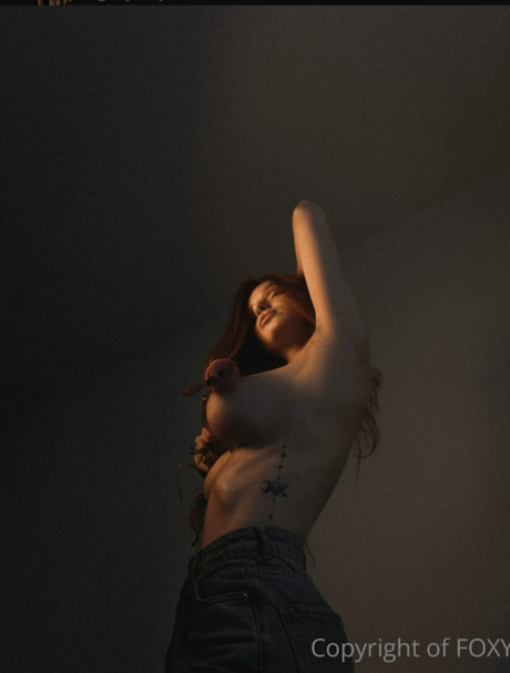 Myfoxyland modelo xxx foto