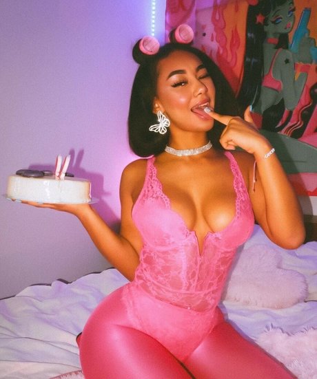 llleasy modèle de sexe collection