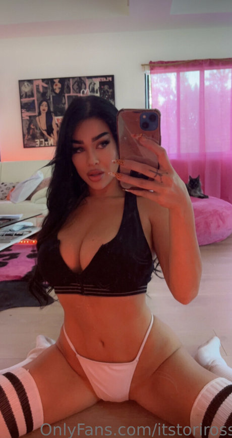 Tori Ross nude star picture