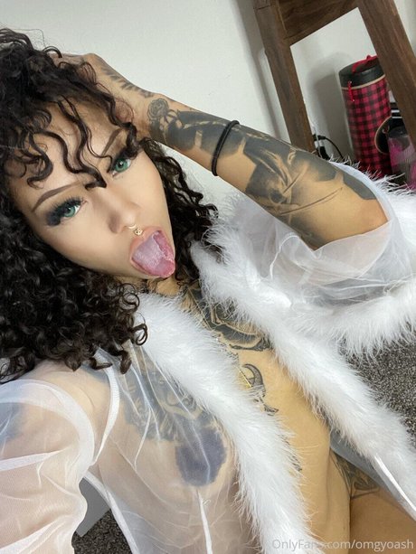 Omgyoash modelo libre fotos