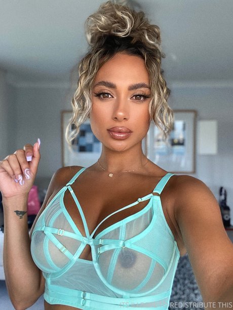 Toni Camille linda estrella foto