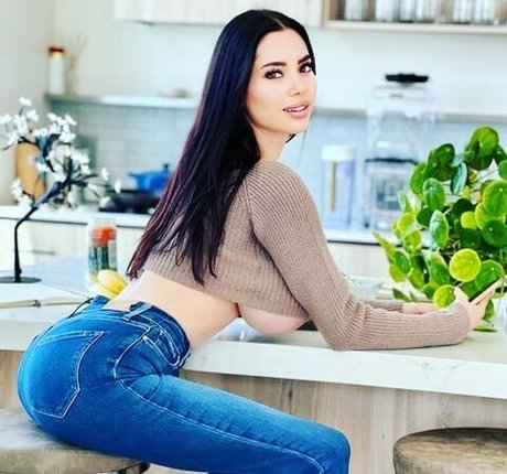 marisol yotta meilleure star du porno galerie