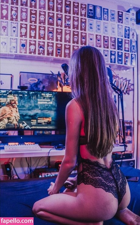 Kat ONLINE NOW modèle porno img