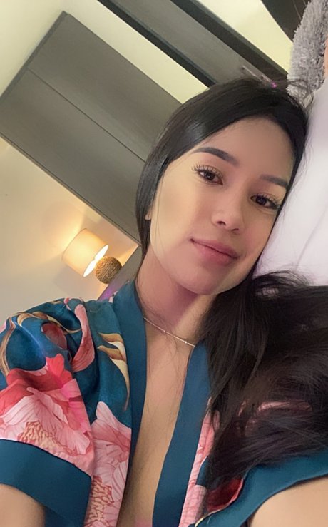 Emily Ortiz top model image