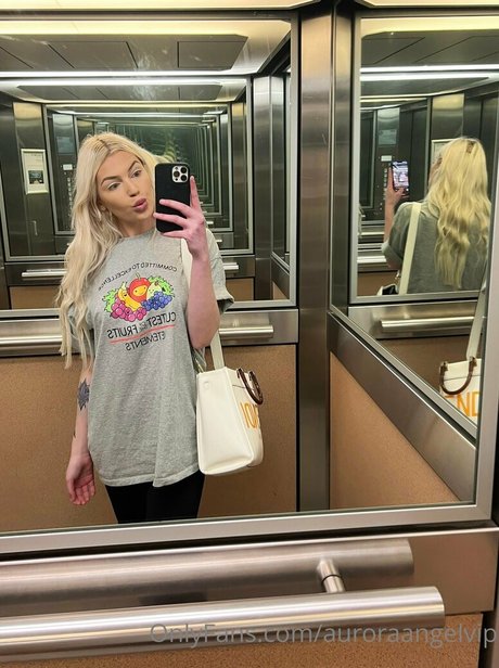 Aurora Angel art modèle images