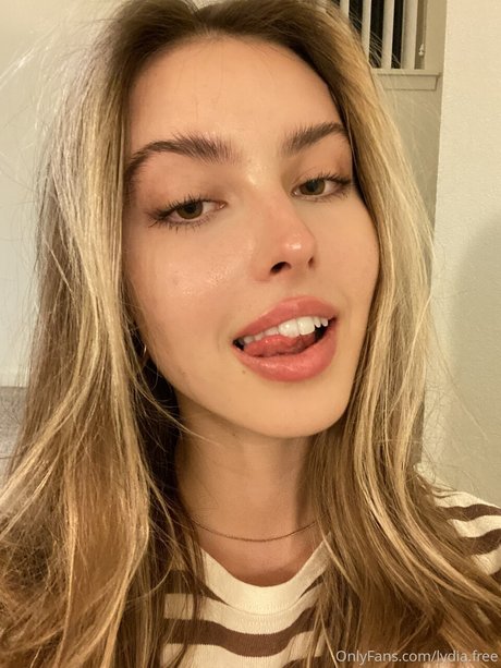 lydia free star du porno de haute qualité galeries