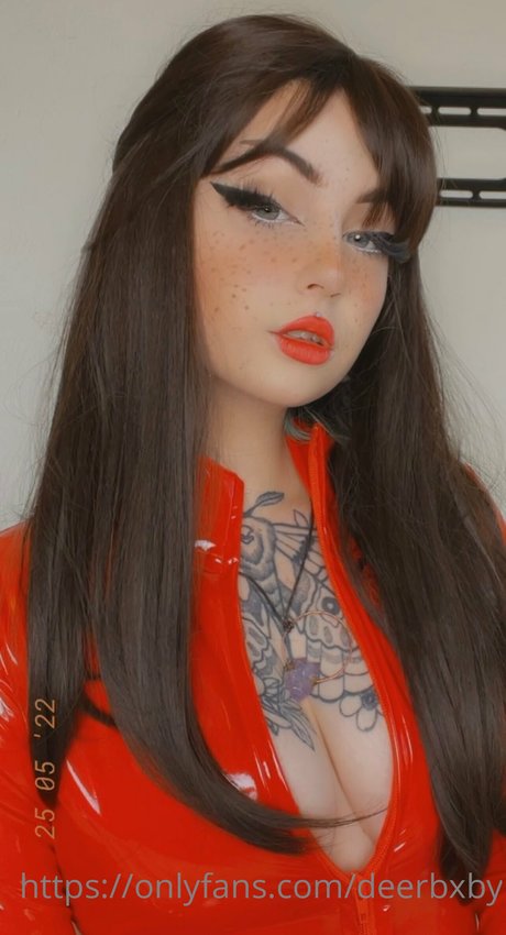 Deerbxby modelo superior foto