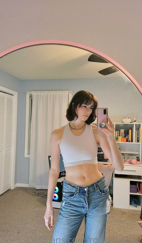 ébano tetas falsas onlyfans desnudos hd imágenes