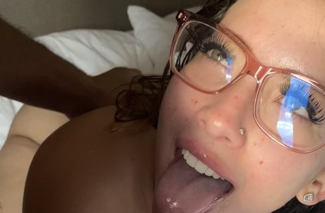 Woe Alexandra sex pornstar archive