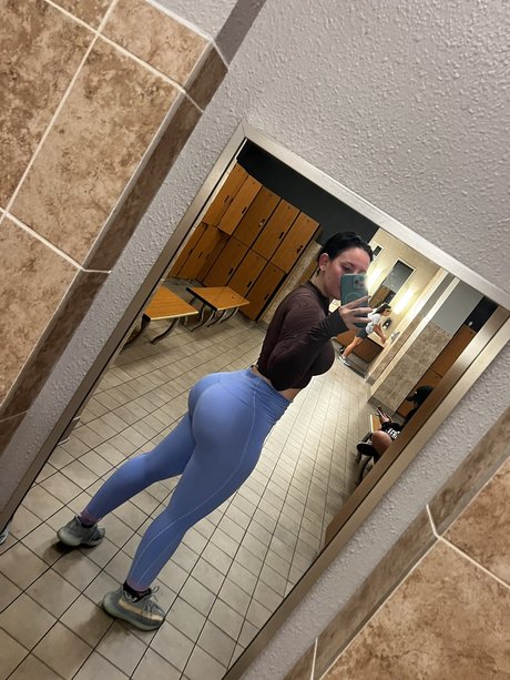 Woe Alexandra star érotique images