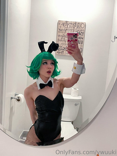 yyuki sexo estrella galería