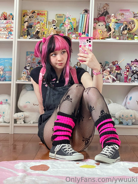 yyuki estrella porno agradable galería