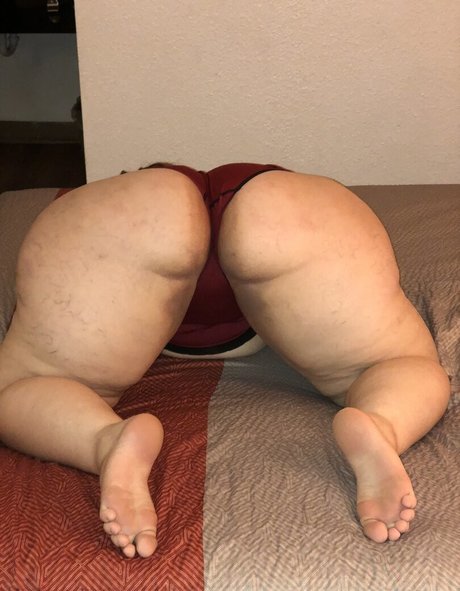 Jexkaa Wolves erotic star photo