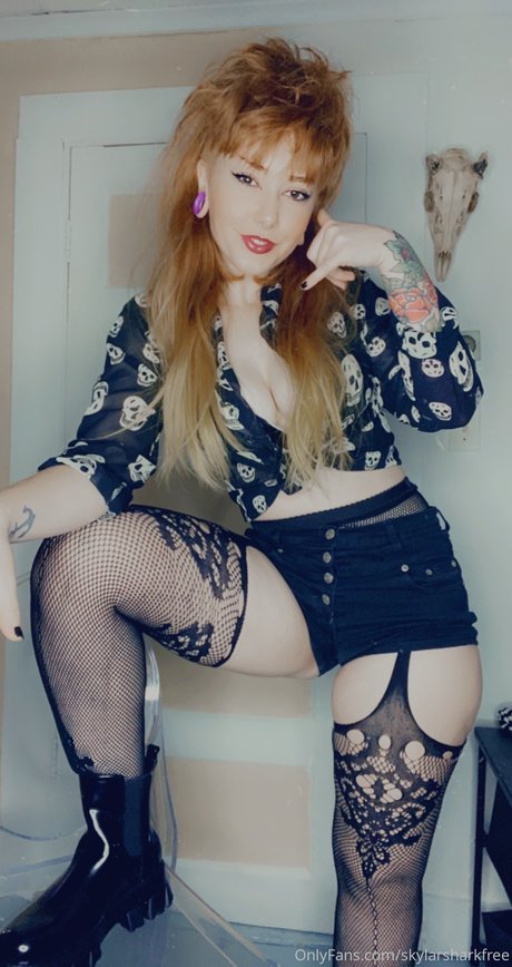 Skylarshark bonita modelo galería