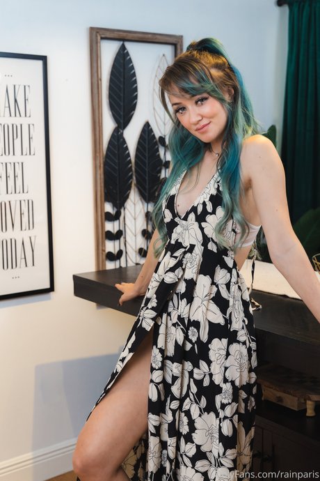 Rain Paris estrella pornografica foto