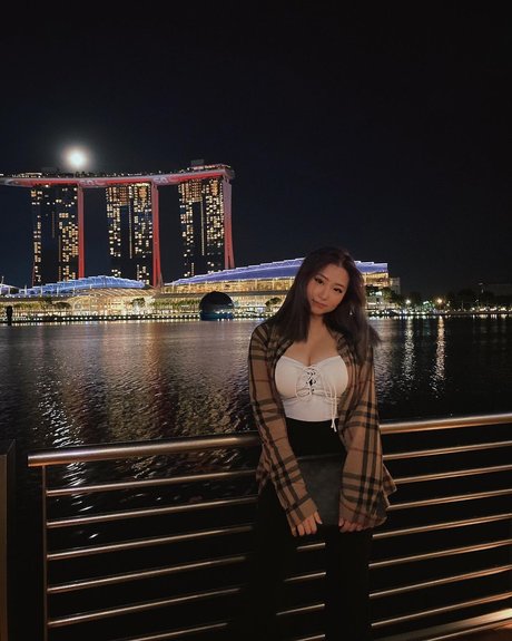 Bree Wales Covington actrice nue collection