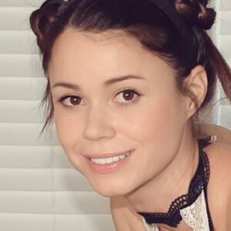 WilkeJen modelo desnudo imagen