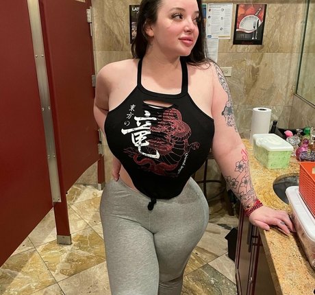 Jpaid69 xxx estrella porno foto