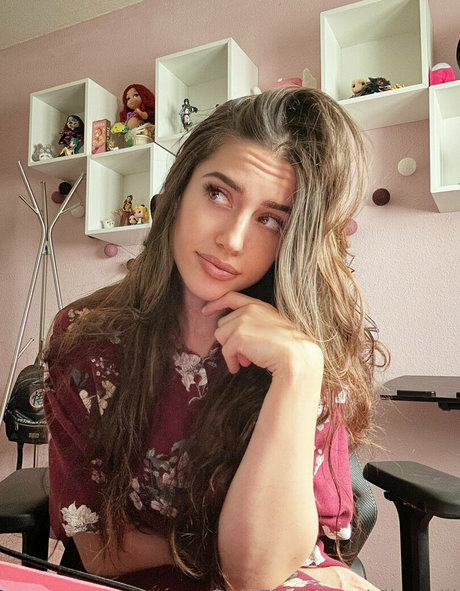 Alicewill buen modelo galerías