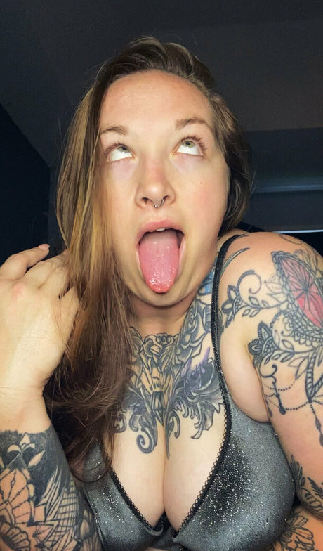 Whooty2166 desnudos de estrellas porno imagen